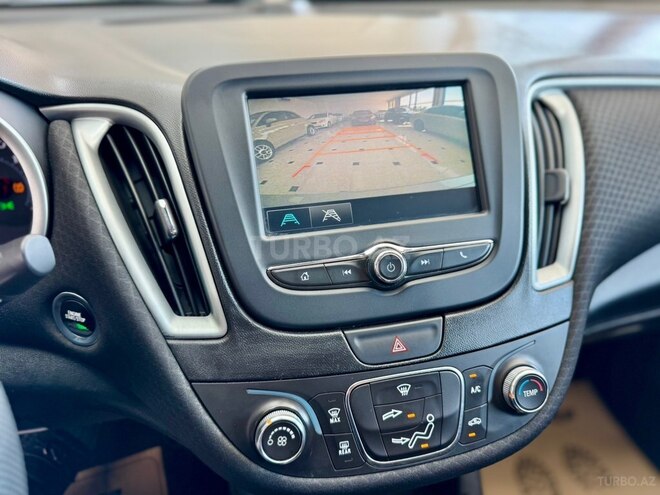 Chevrolet Malibu-33