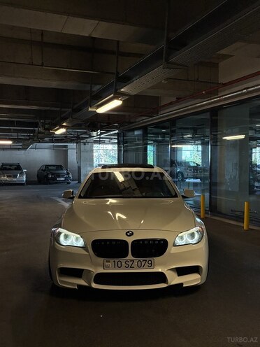 BMW 528-2