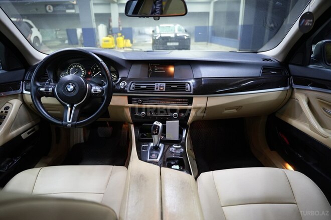 BMW 528-8