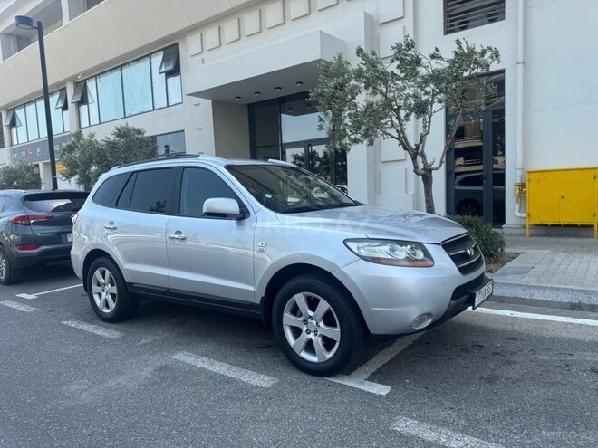 Hyundai Santa Fe-6