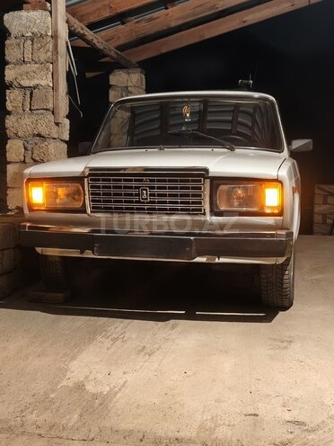 LADA (VAZ) 2107-6