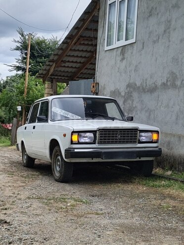 LADA (VAZ) 2107-5