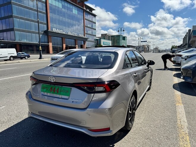 Toyota Corolla-4