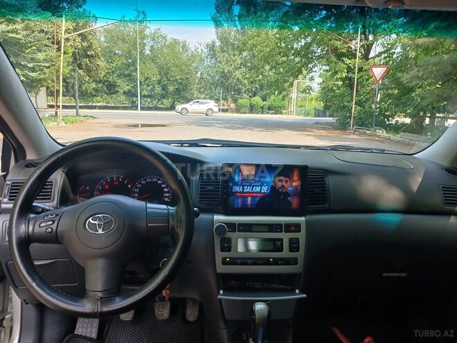 Toyota Corolla-10