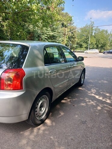 Toyota Corolla-6