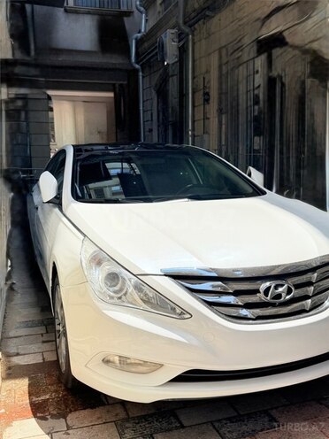 Hyundai Sonata-7