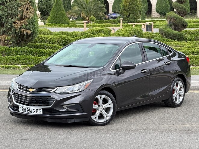 Chevrolet Cruze-1