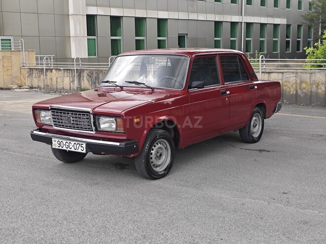 LADA (VAZ) 2107-1