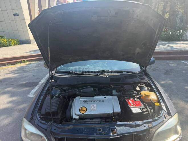 Opel Astra-8