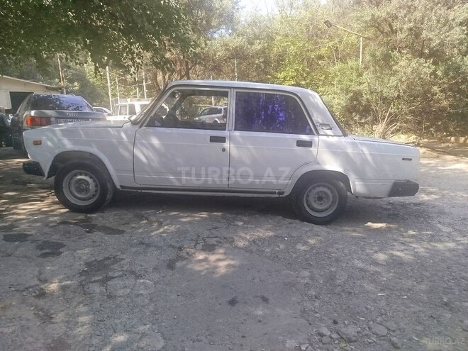 LADA (VAZ) 2107-4