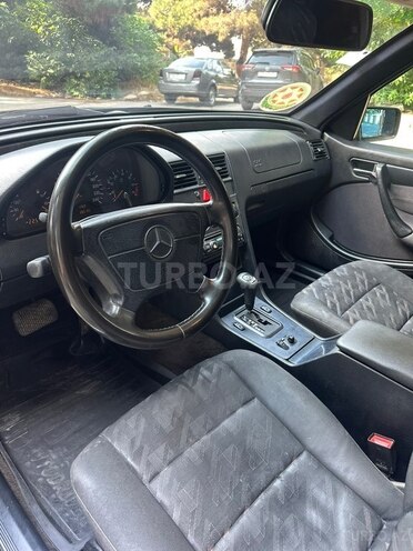 Mercedes C 200-5