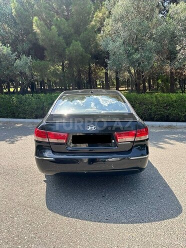 Hyundai Sonata-6