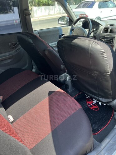 Hyundai Accent-8
