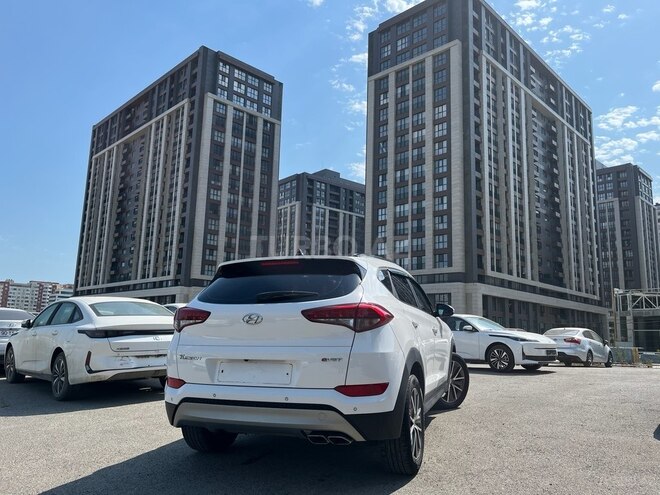 Hyundai Tucson-2