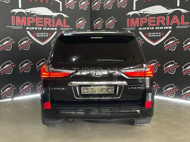Lexus LX 450d-7