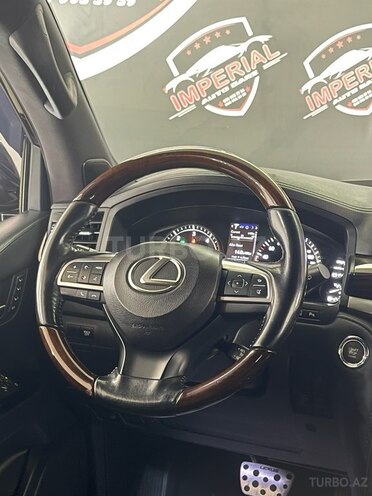 Lexus LX 450d-19
