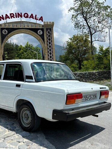 LADA (VAZ) 2107-8