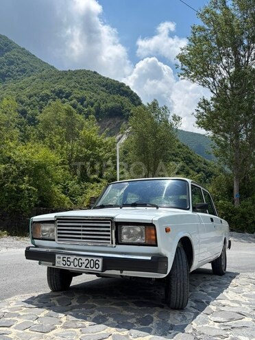 LADA (VAZ) 2107-10