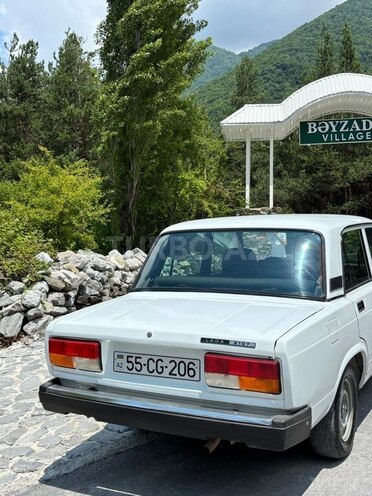 LADA (VAZ) 2107-9