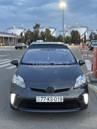 Toyota Prius-1