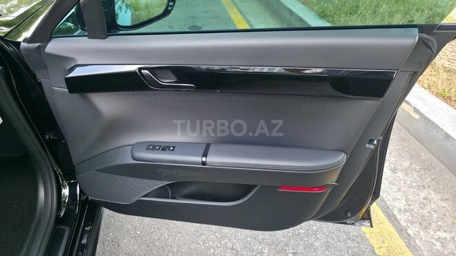 Hyundai Grandeur-21