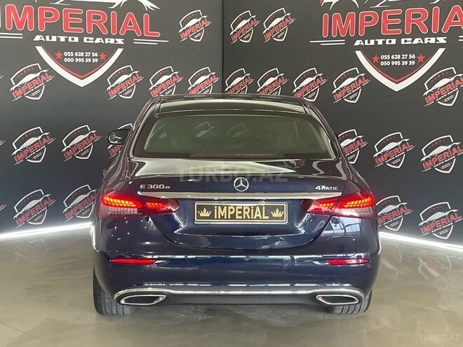 Mercedes E 300 e 4MATIC-17