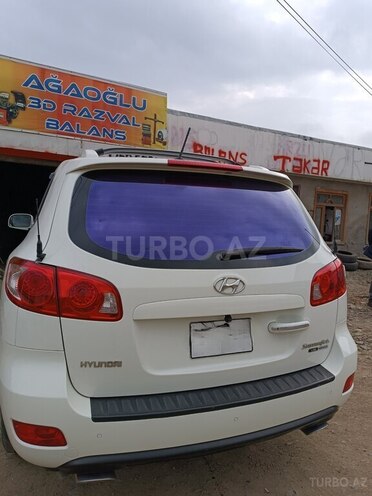 Hyundai Santa Fe-4