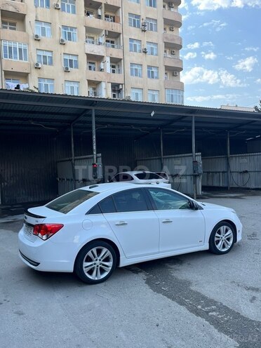 Chevrolet Cruze-5