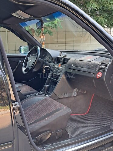 Mercedes C 200-10