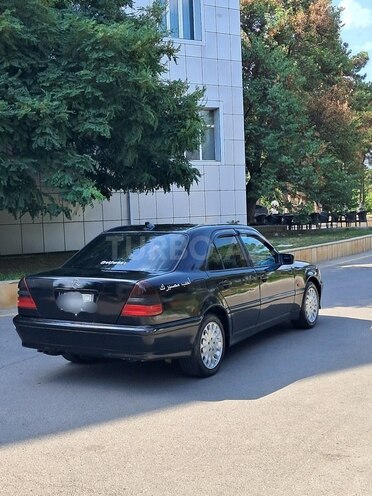 Mercedes C 200-6