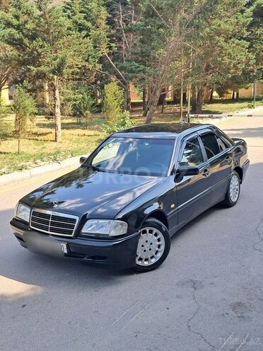Mercedes C 200-4