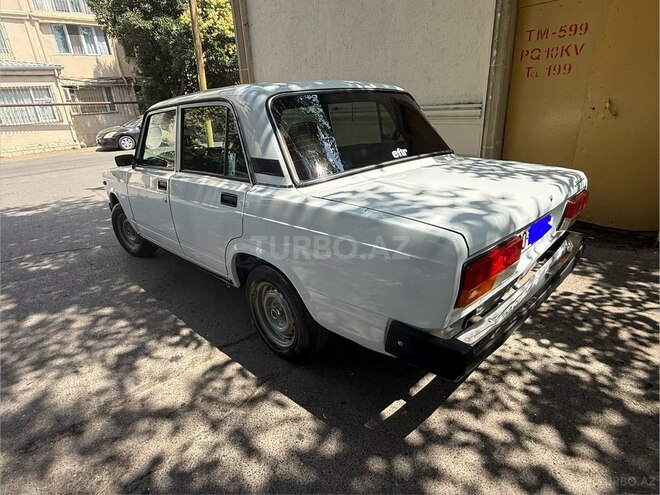 LADA (VAZ) 2107-5