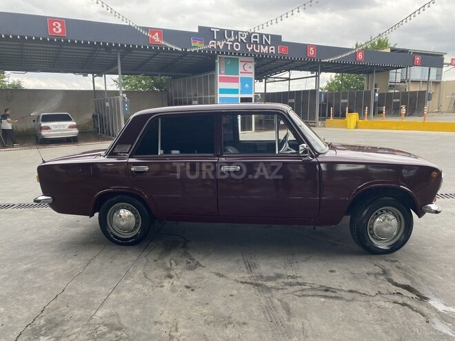 LADA (VAZ) 21013-1