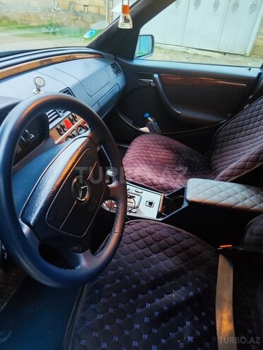 Mercedes C 200-10