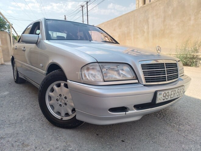 Mercedes C 180-2