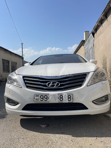 Hyundai Grandeur-2