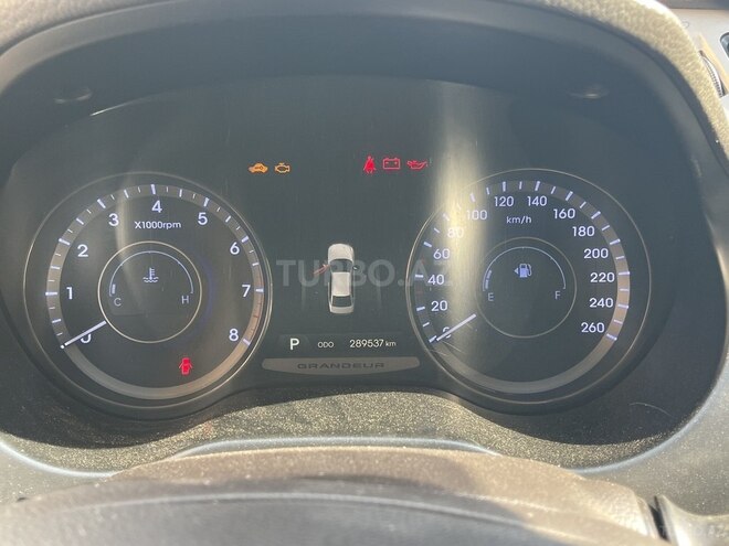 Hyundai Grandeur-13