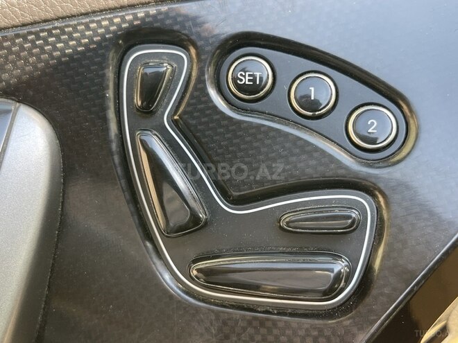 Hyundai Grandeur-10