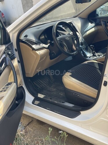 Hyundai Grandeur-14