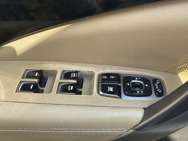 Hyundai Grandeur-12