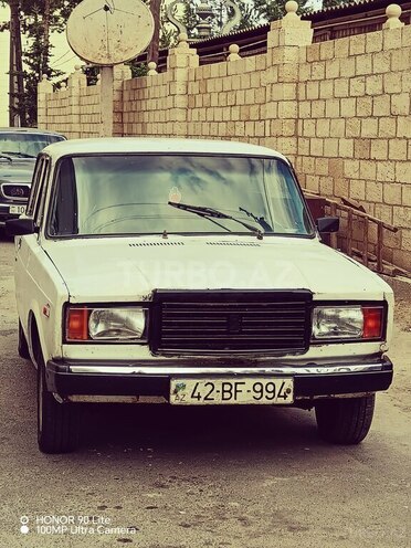 LADA (VAZ) 2107-1