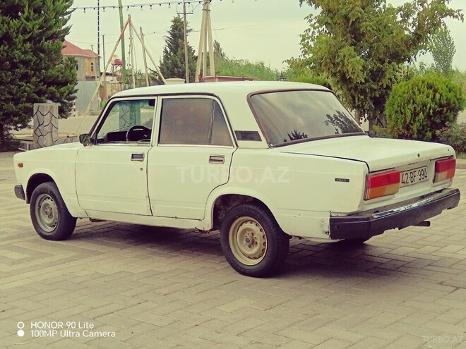 LADA (VAZ) 2107-6