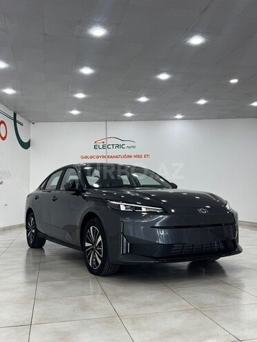 Changan Qiyuan A05-4