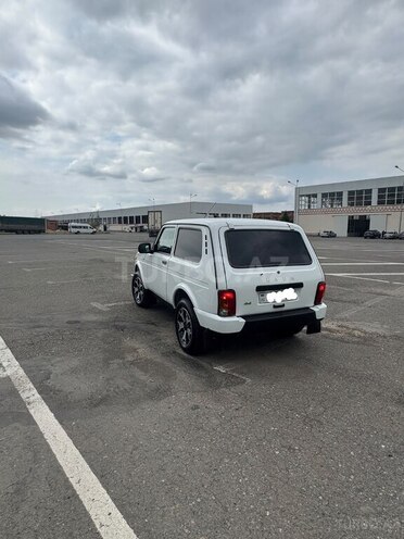 LADA (VAZ) Niva-5