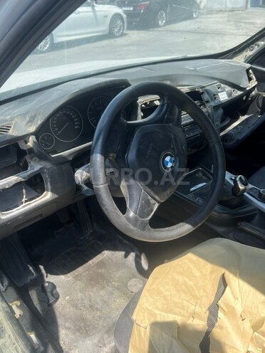 BMW 320-5