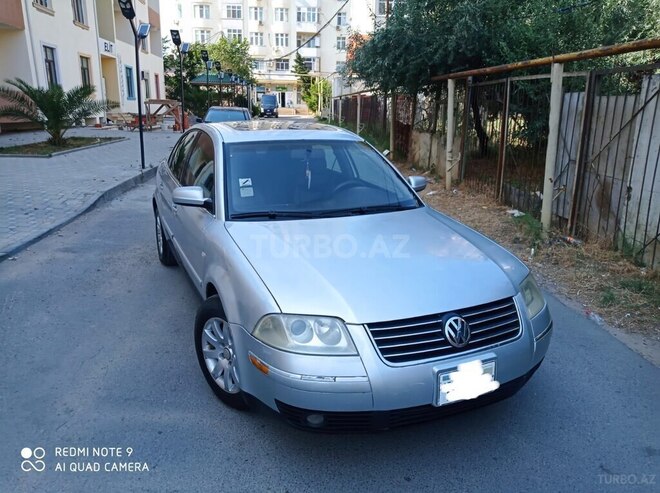 Volkswagen Passat-4