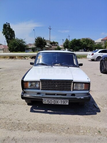LADA (VAZ) 2107-1