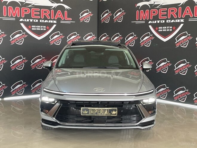 Hyundai Sonata-2