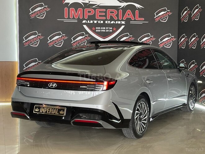 Hyundai Sonata-6