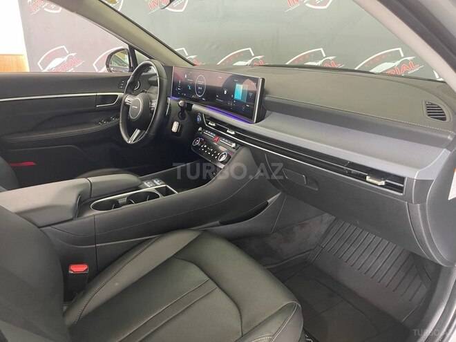 Hyundai Sonata-7